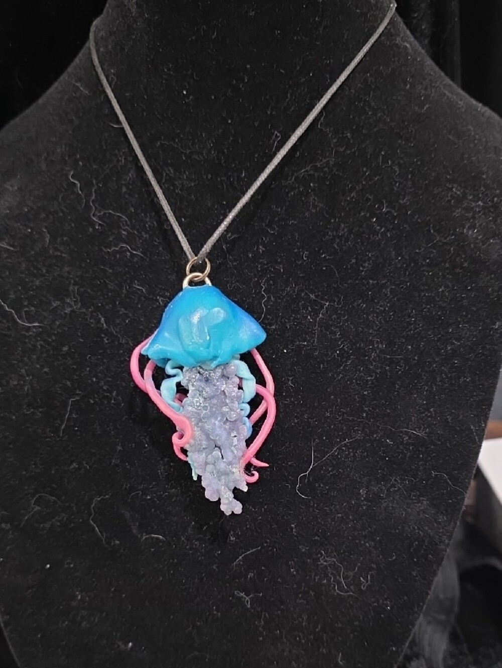 Handmade Jellyfish Pendant Necklace in Blue & Pink - Picture 4 of 4